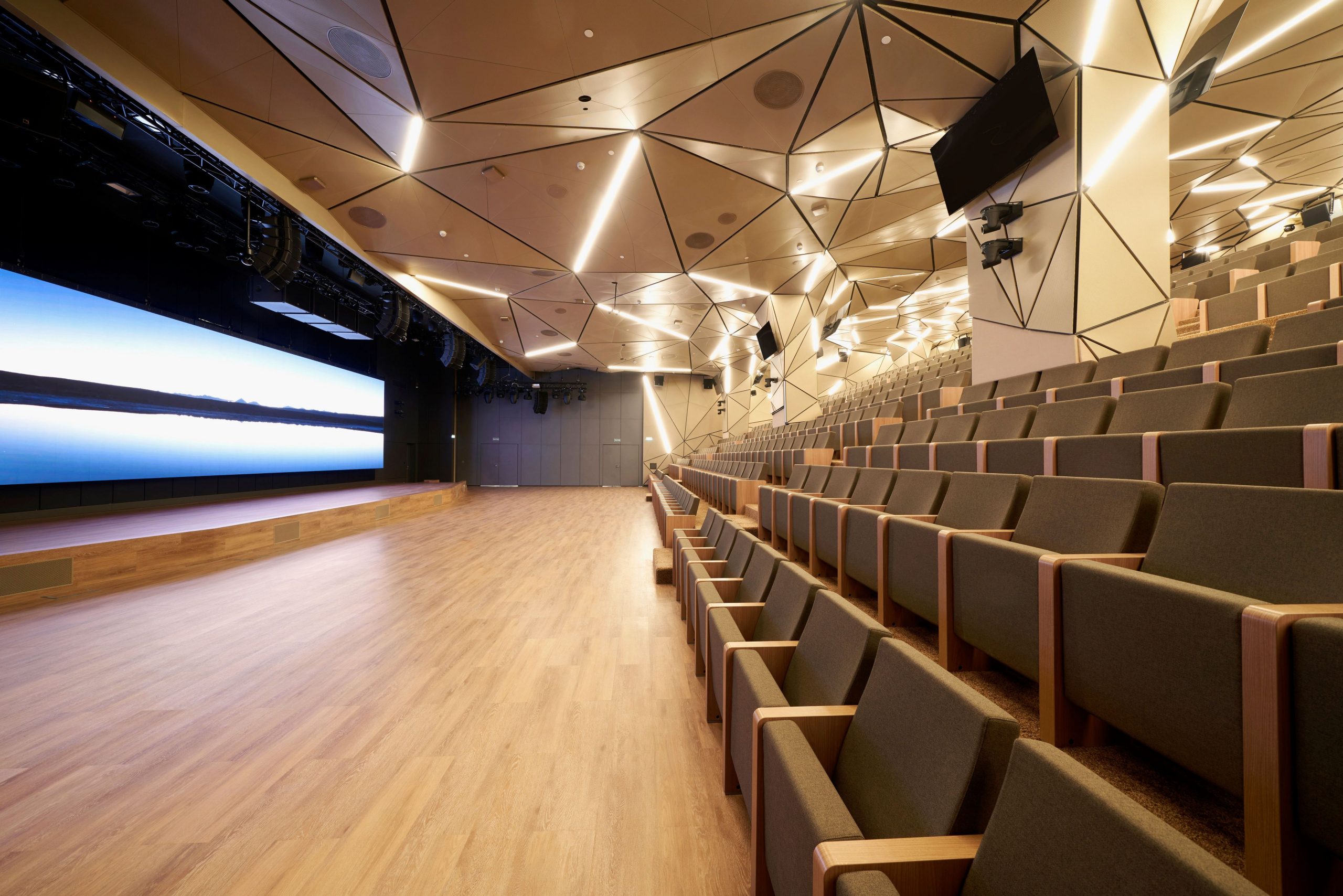 VideoTrade gallery - image 57